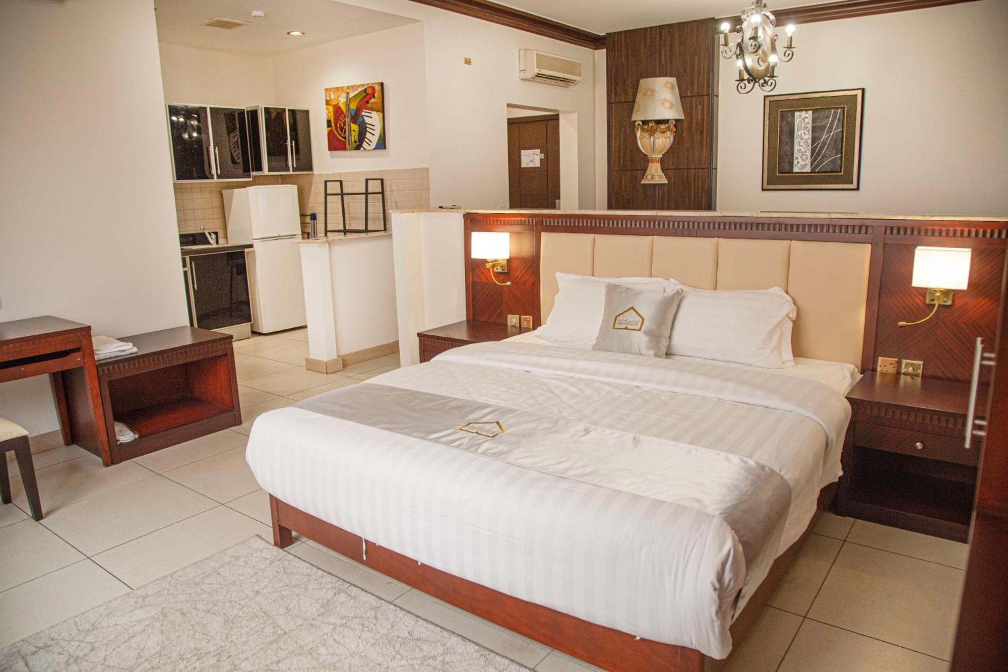 Orans Suites 2 เจดดาห์ ภายนอก รูปภาพ