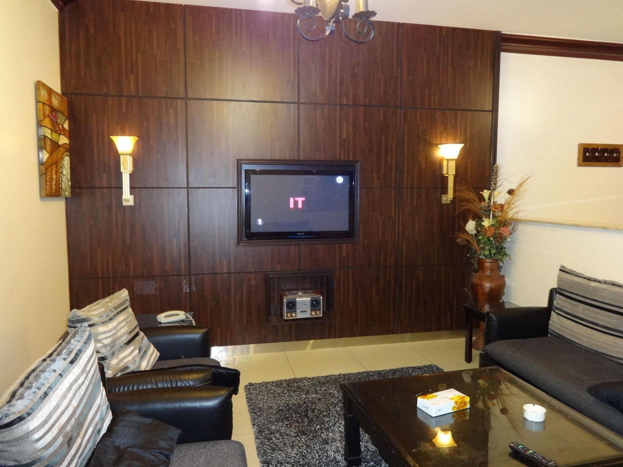 Orans Suites 2 เจดดาห์ ภายนอก รูปภาพ