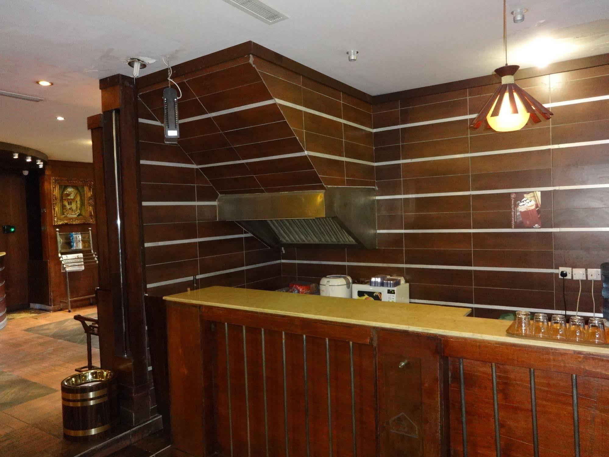 Orans Suites 2 เจดดาห์ ภายนอก รูปภาพ